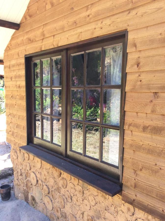 Unique Tiny House With Natural Building Techniques Figueiro Dos Vinhos Luaran gambar